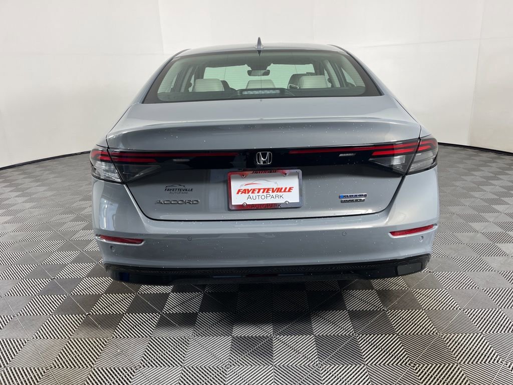 New 2026 Honda Accord Touring image 4