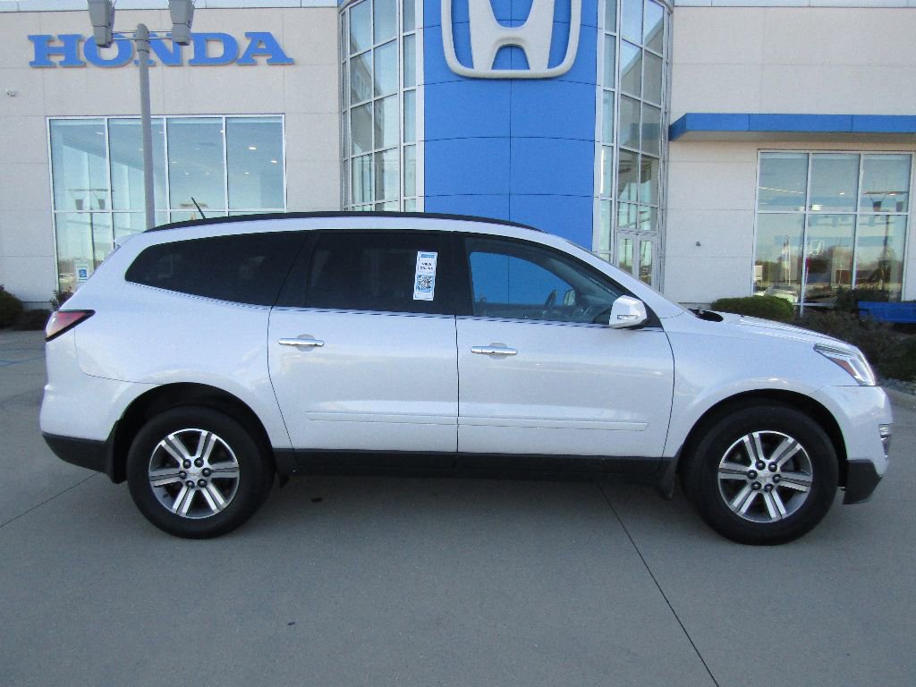 Used 2016 Chevrolet Traverse LT AWD/4WD image 4