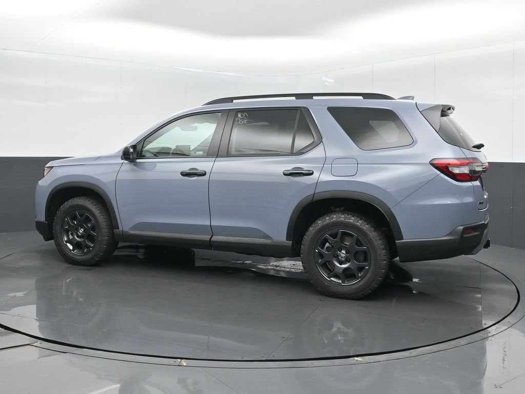 New 2026 Honda Pilot TrailSport image 13