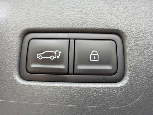Used 2024 Hyundai Santa Fe Calligraphy AWD/4WD image 11