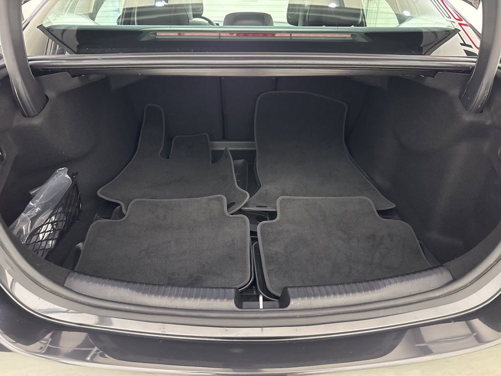 Used 2023 Mercedes-Benz C 300 Sedan w/ Exclusive Trim Package image 36