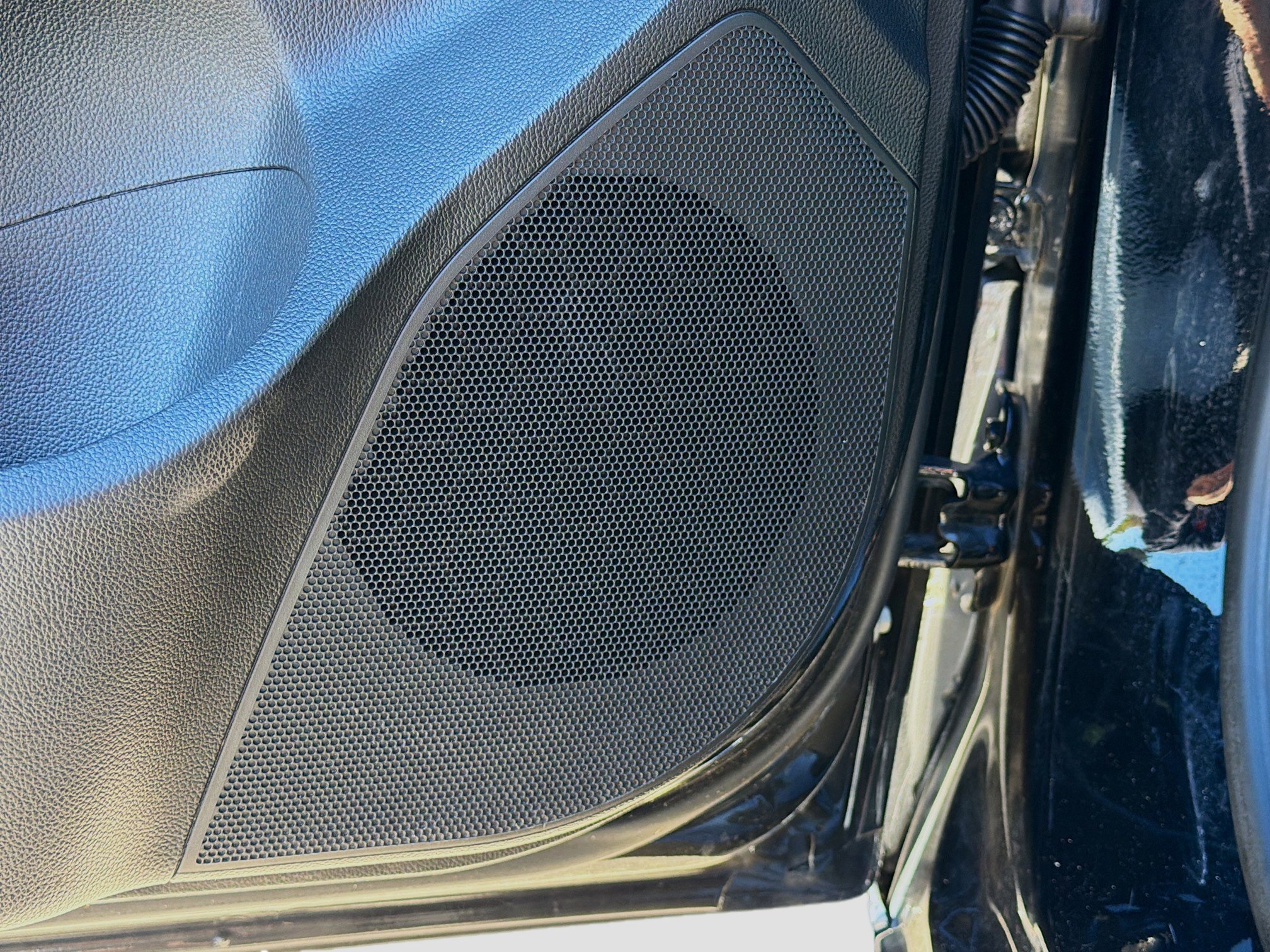 Used 2019 Chevrolet Sonic LT w/ Convenience Package image 22