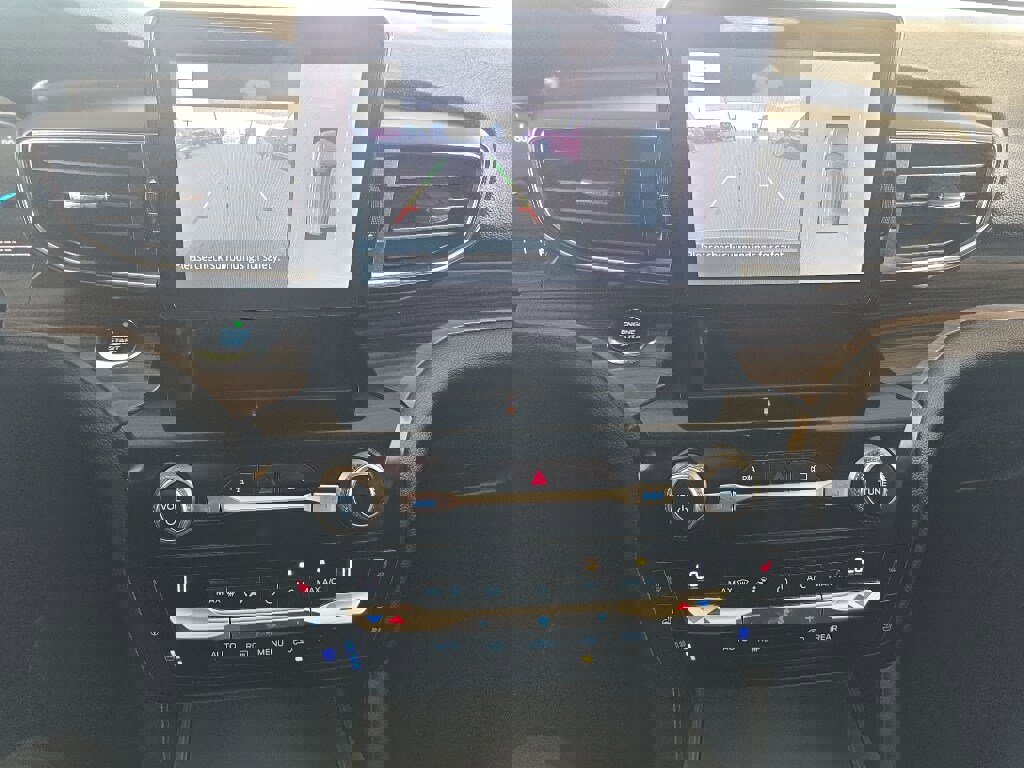 Used 2021 Ford Explorer Limited w/ Equipment Group 301A image 22