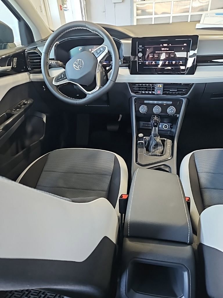 New 2026 Volkswagen Taos S image 24