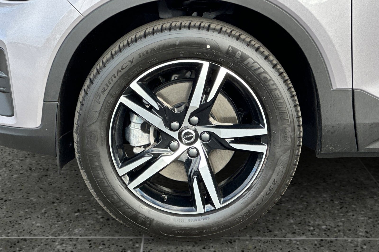 New 2026 Volvo XC40 B5 Core w/ Climate Package image 11