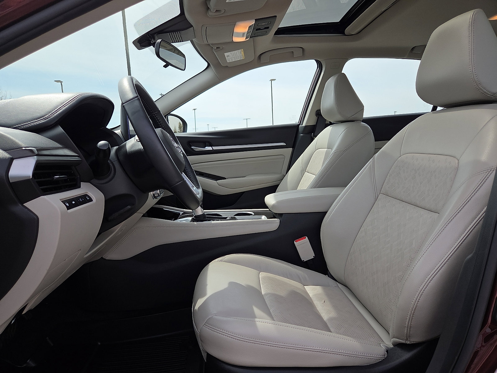 Used 2023 Nissan Altima 2.5 SL image 15