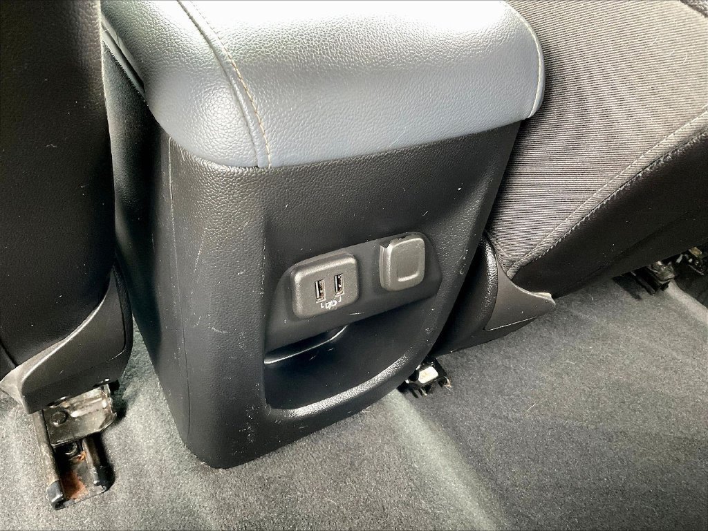 Used 2020 Chevrolet Colorado Z71 AWD/4WD image 10