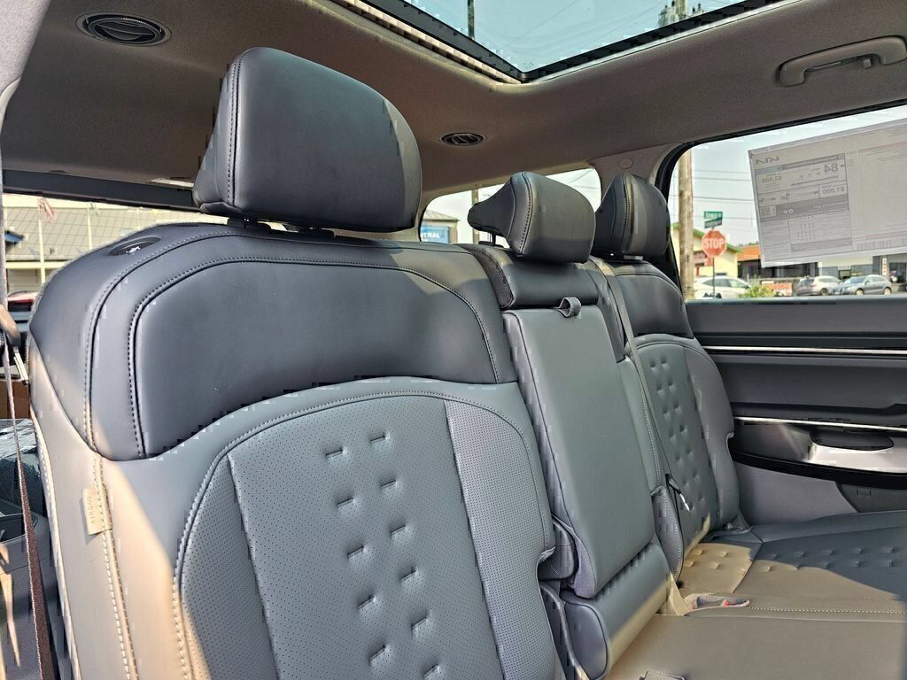 New 2026 Kia EV9 Wind AWD/4WD image 13