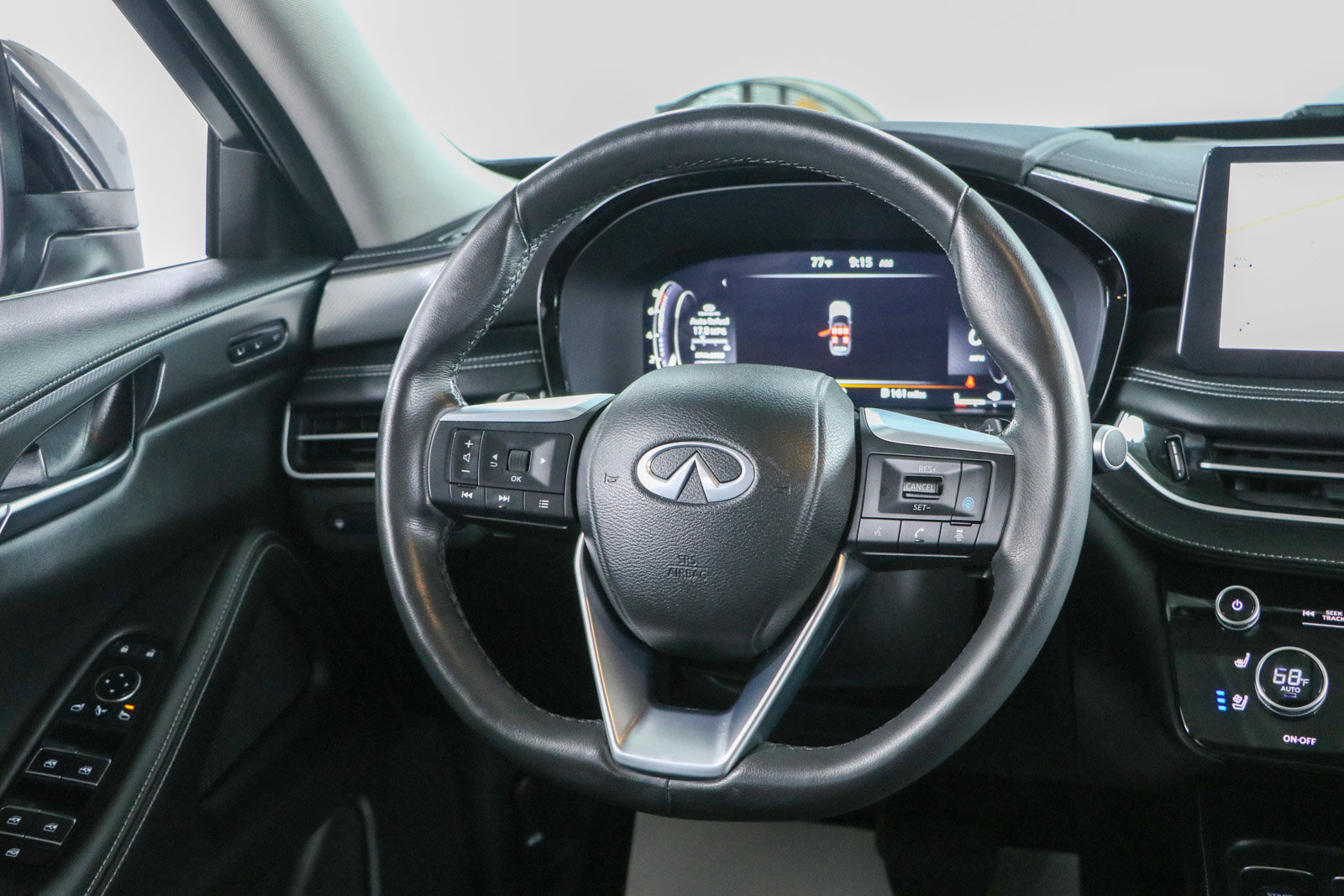 Used 2023 INFINITI QX60 Luxe w/ Cargo Package AWD/4WD image 12