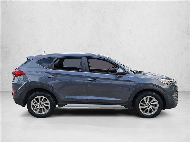Used 2017 Hyundai Tucson SE w/ SE Popular Package 02 AWD/4WD image 4