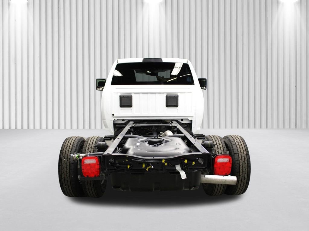 New 2024 RAM 3500 Tradesman image 4