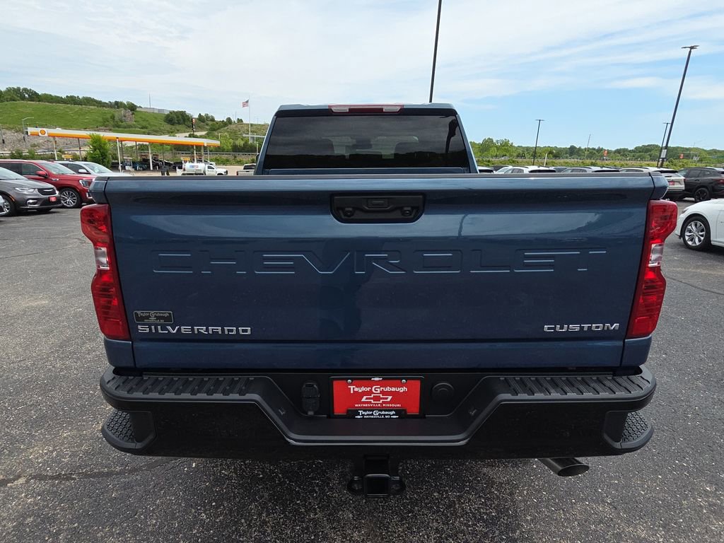 New 2026 Chevrolet Silverado 2500 Custom w/ Custom Convenience Package AWD/4WD image 7