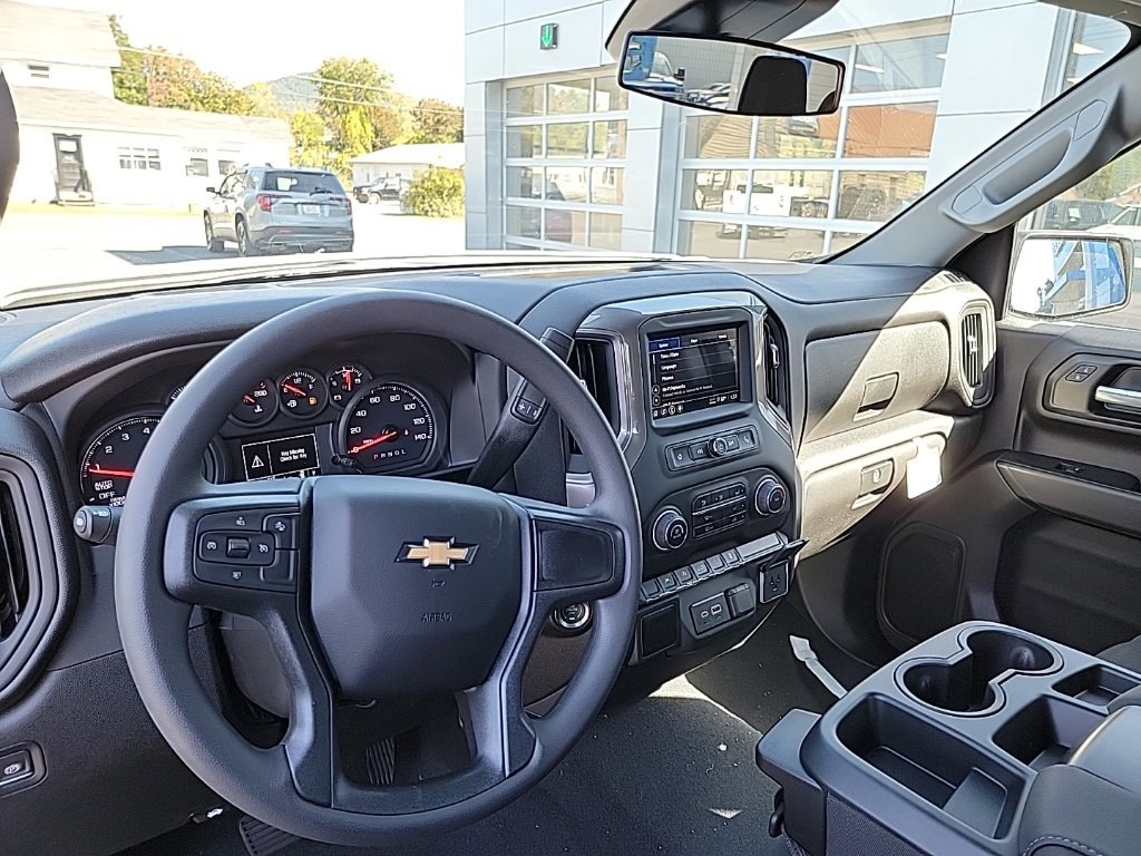 New 2026 Chevrolet Silverado 1500 Custom w/ Turbomax Blackout Package image 9