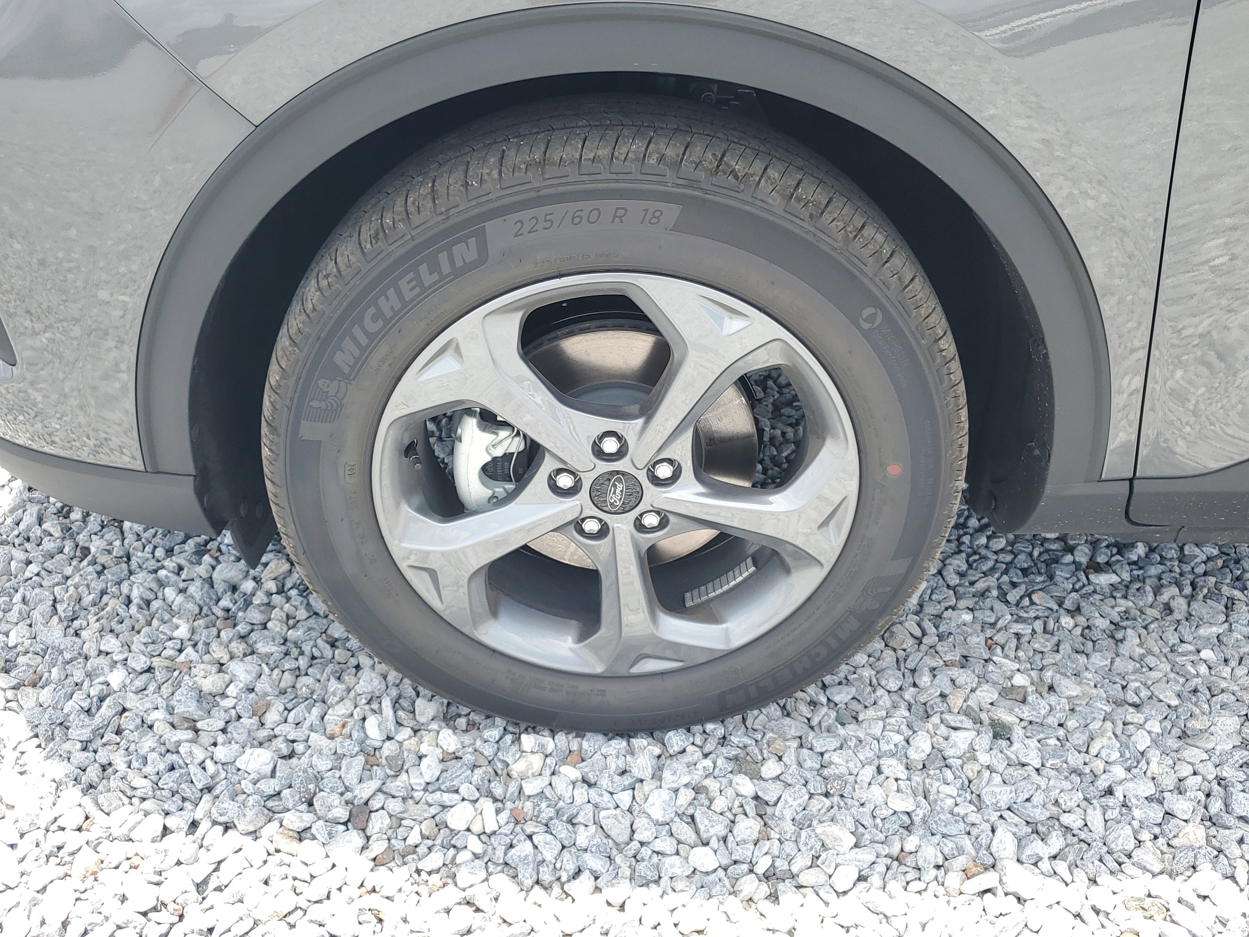 New 2025 Ford Escape ST-Line w/ Tech Pack #1 image 6