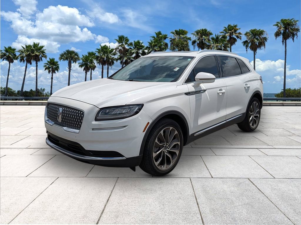 Used 2023 Lincoln Nautilus Reserve FWD image 3