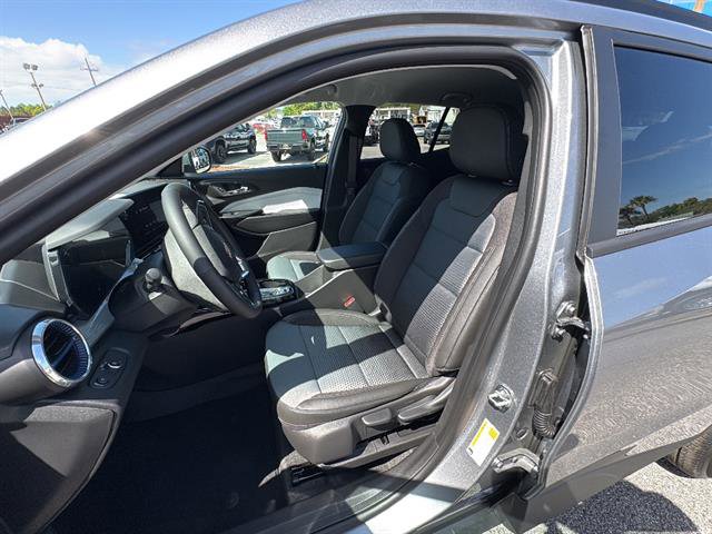 New 2026 Chevrolet Trax LT FWD image 13