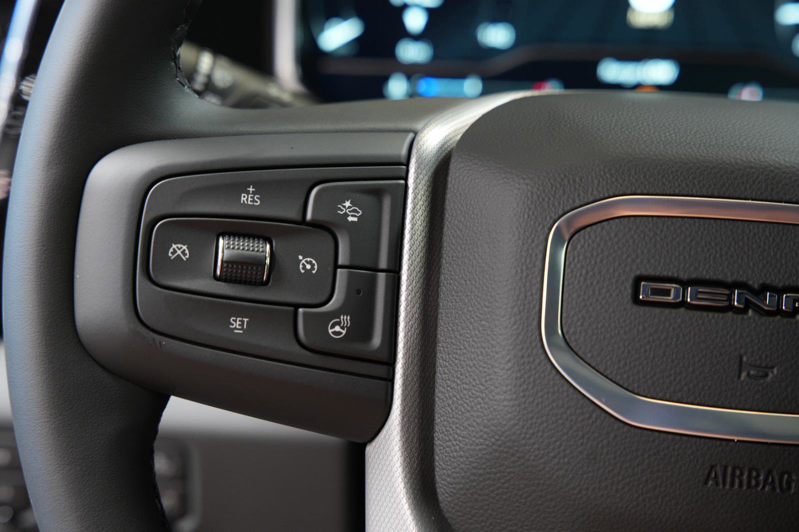 New 2025 GMC Sierra 2500 Denali w/ Denali Reserve Package image 36