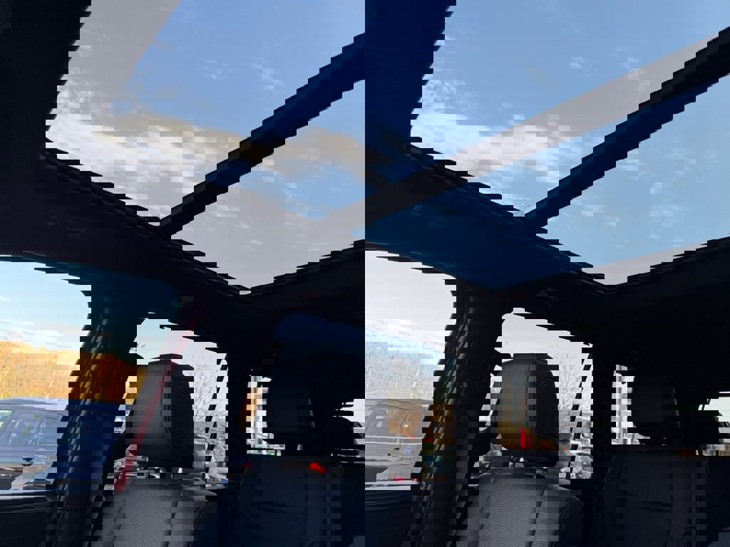 Used 2024 Toyota Sequoia Platinum image 24