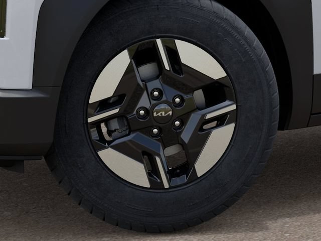New 2027 Kia Seltos LX FWD image 9
