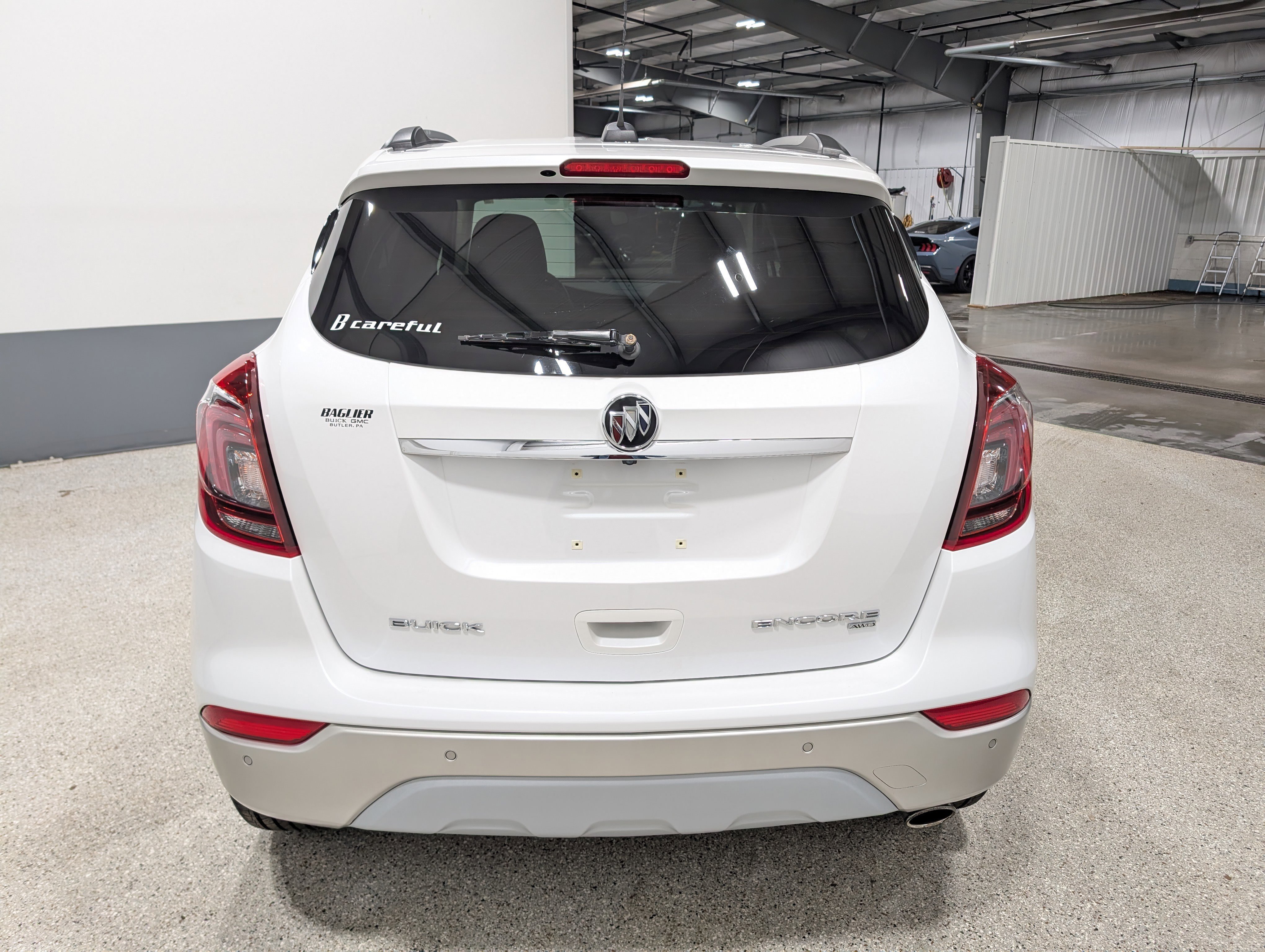 Used 2018 Buick Encore Premium w/ Experience Buick Package AWD/4WD image 4