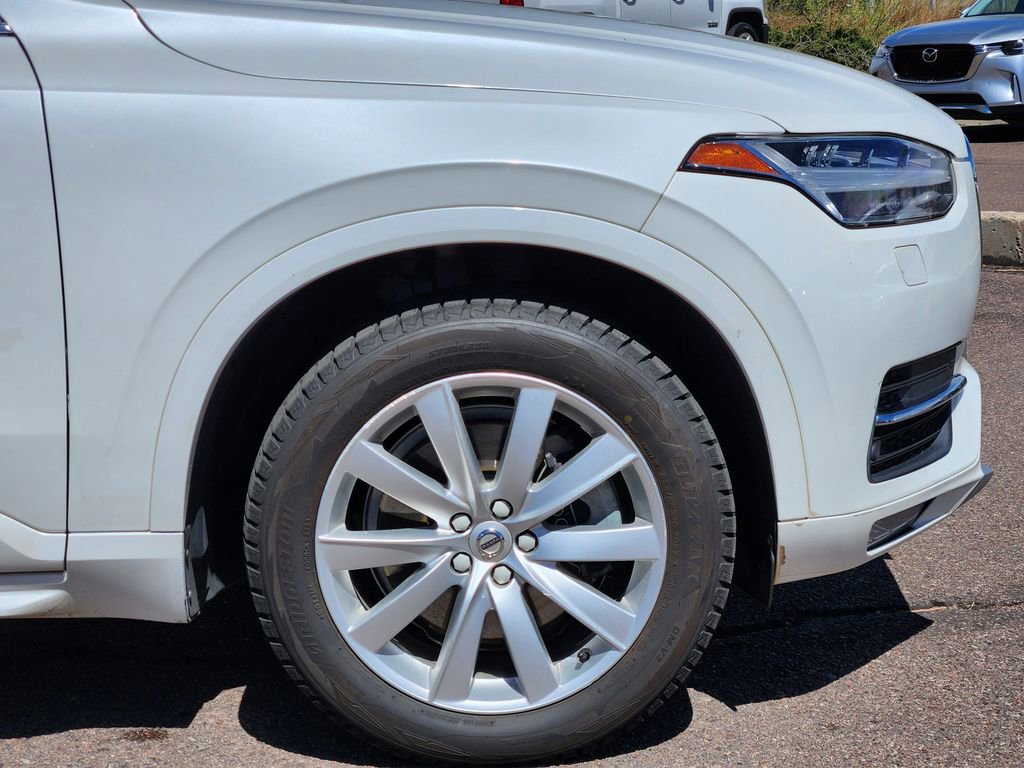 Used 2016 Volvo XC90 T6 Momentum w/ Momentum Plus Package AWD/4WD image 29