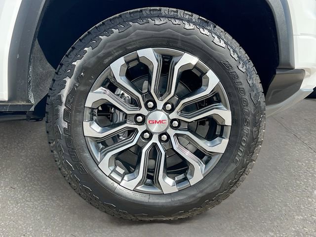 New 2026 GMC Canyon Denali image 19