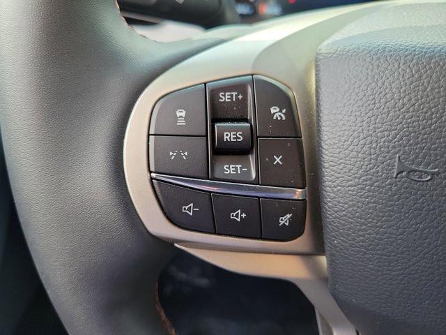 Used 2026 Ford Explorer Active image 5