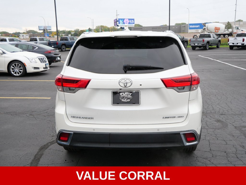 Used 2019 Toyota Highlander Limited Platinum AWD/4WD image 6
