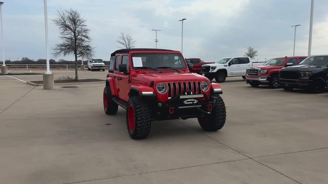 Used 2018 Jeep Wrangler Unlimited Sahara w/ Cold Weather Group image 6