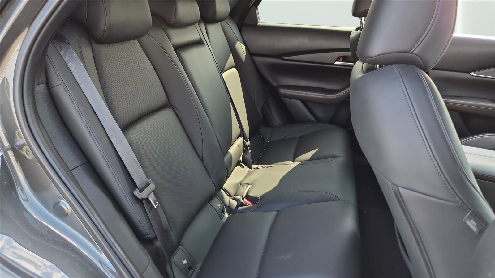 Used 2023 MAZDA CX-30 2.5 Turbo w/ Premium Package AWD/4WD image 15