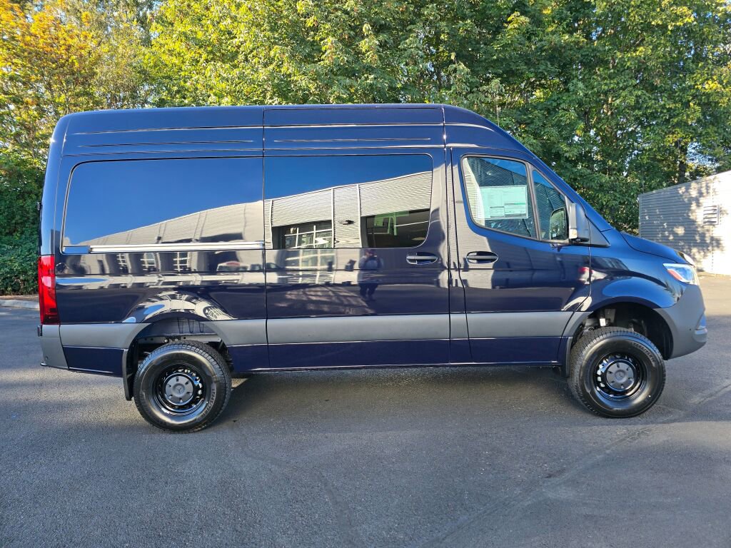 New 2026 Mercedes-Benz Sprinter 144 Cargo image 7