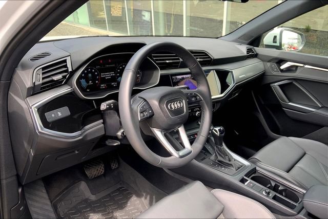 Certified 2024 Audi Q3 2.0T Premium image 14