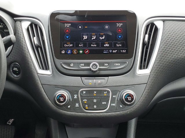 Used 2025 Chevrolet Malibu LT FWD image 27