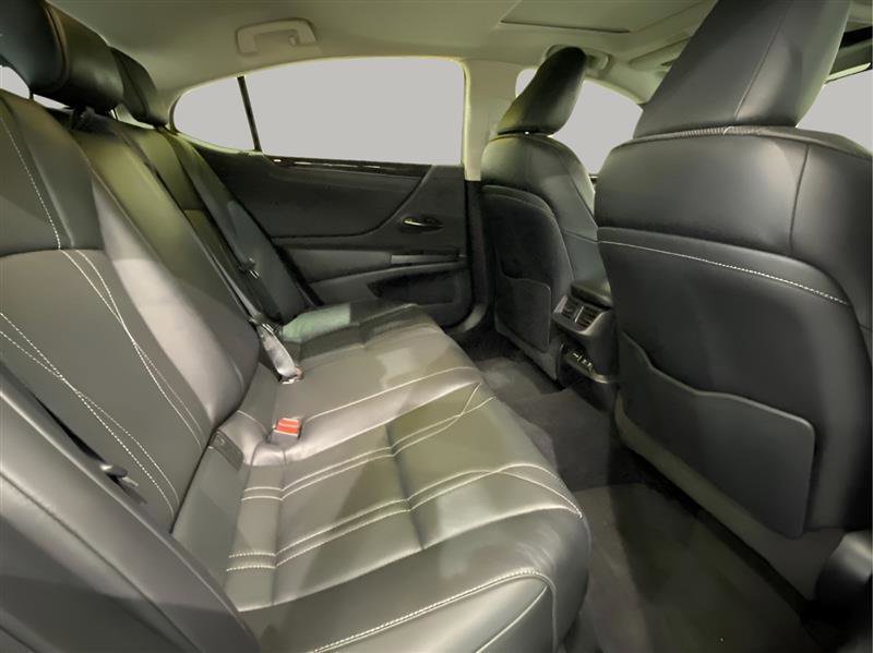 Used 2019 Lexus ES 350 Luxury w/ Accessory Package 2 image 14