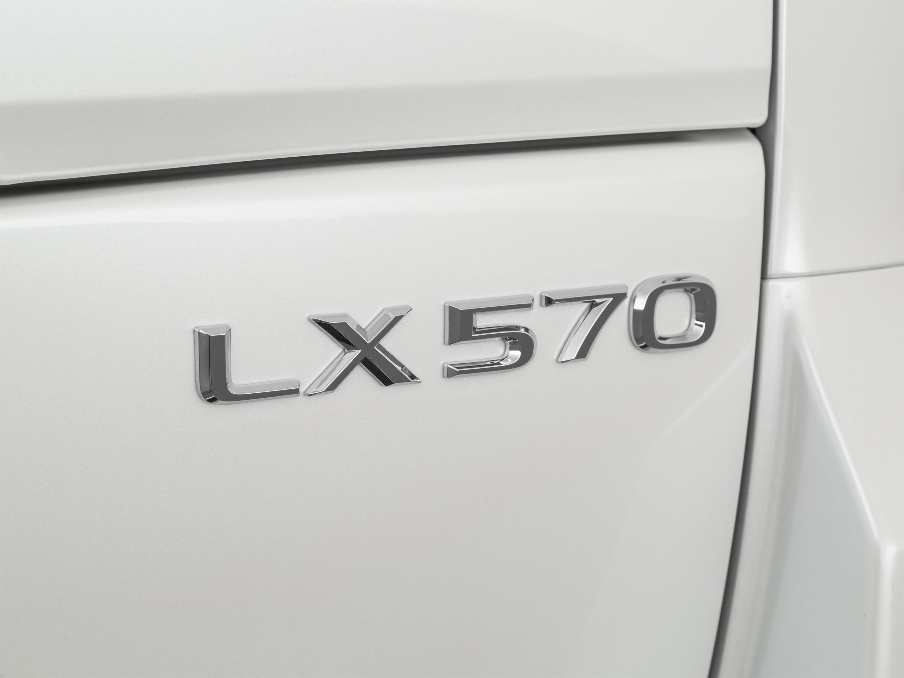 Used 2021 Lexus LX 570 4WD w/ Luxury Package image 72