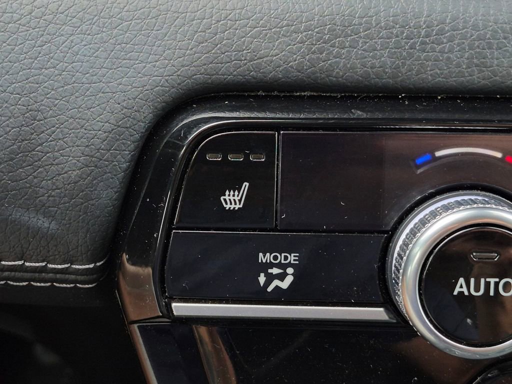 Used 2024 Honda Pilot Touring image 28
