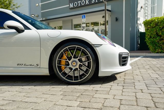 Used 2017 Porsche 911 4 Coupe AWD/4WD image 34
