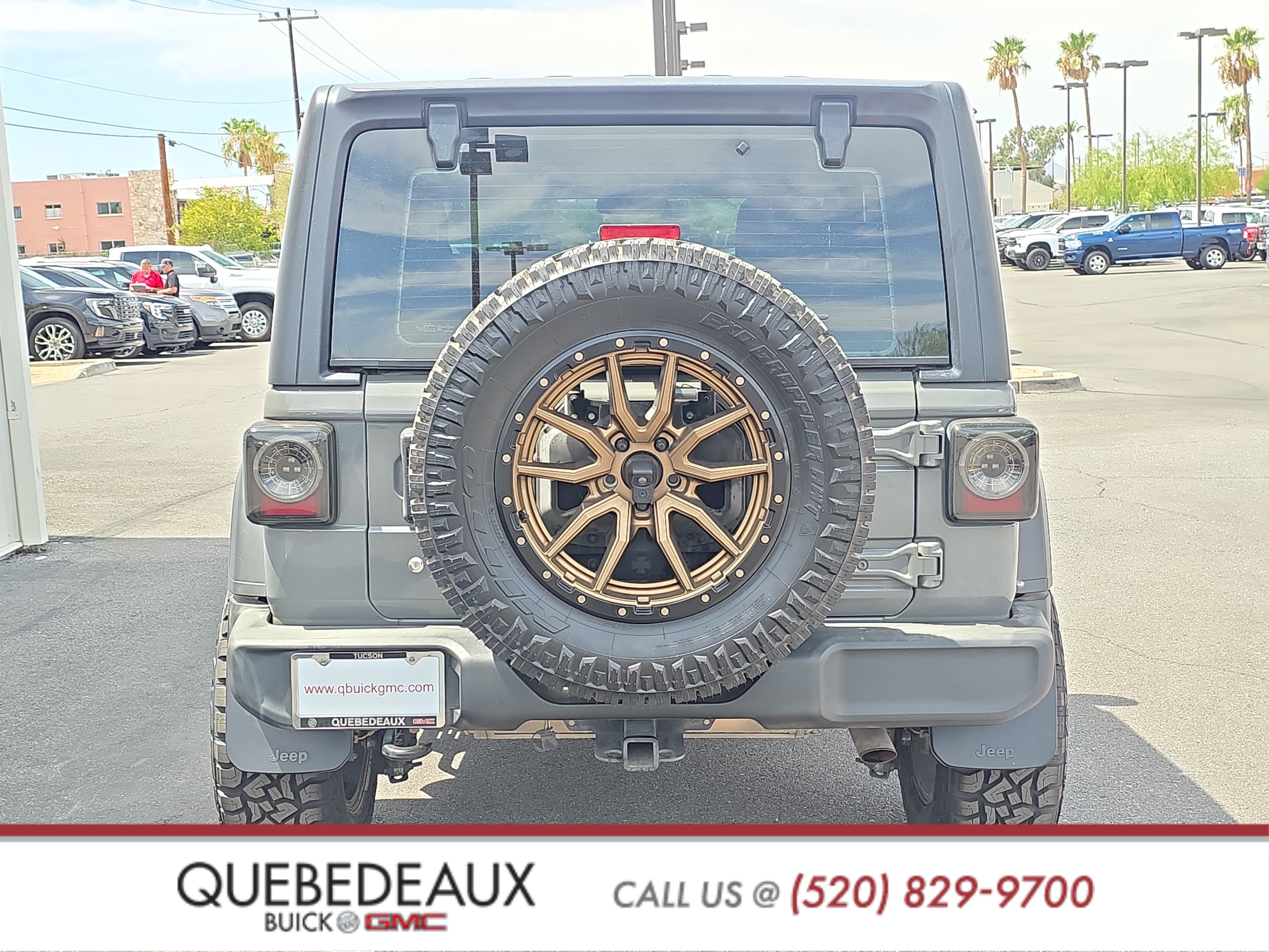Used 2019 Jeep Wrangler Sport AWD/4WD image 6