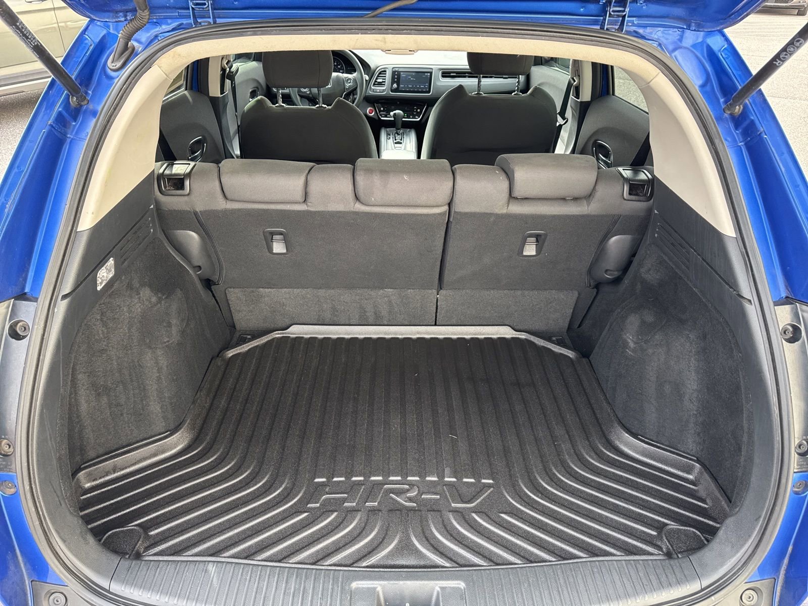 Used 2021 Honda HR-V EX image 10