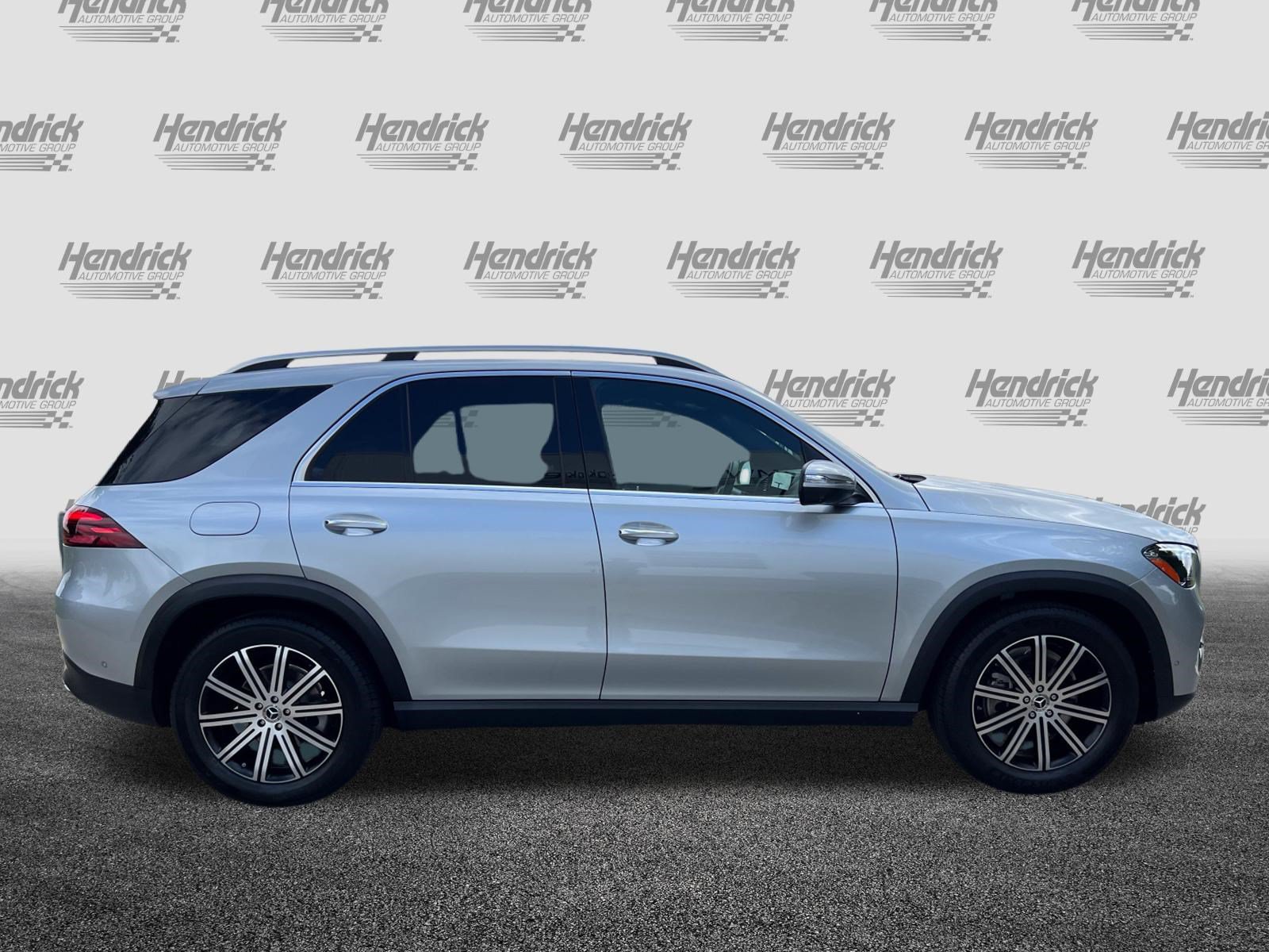 Certified 2025 Mercedes-Benz GLE 350 4MATIC image 10