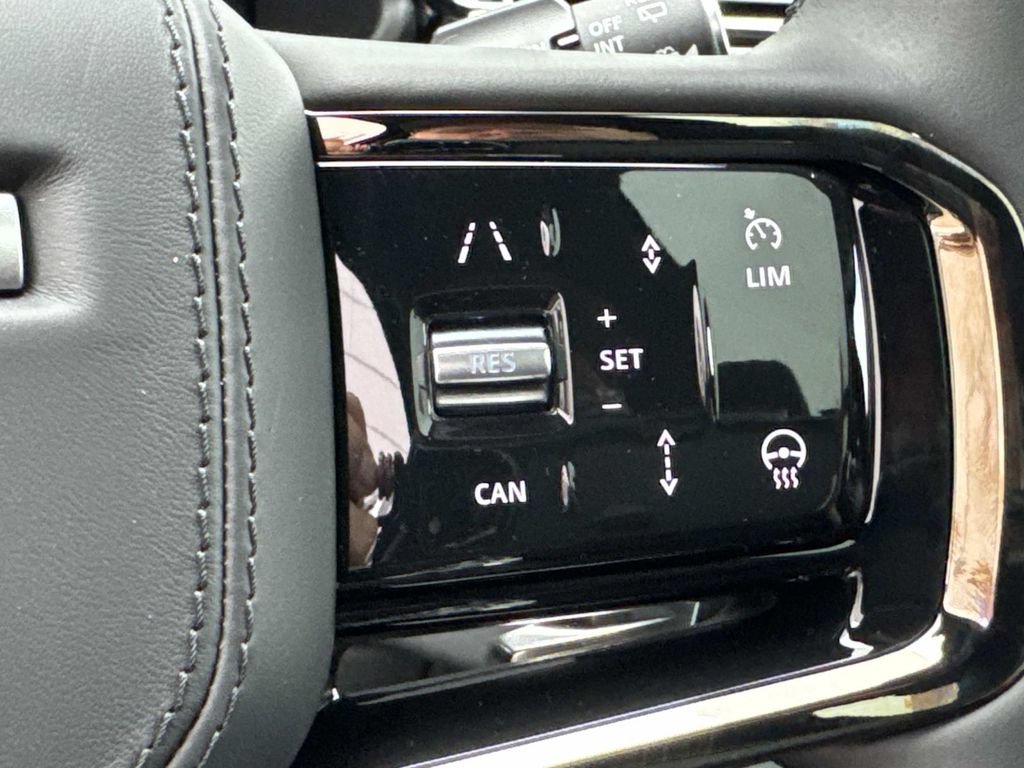 New 2026 Land Rover Range Rover Velar Belgravia AWD/4WD image 28