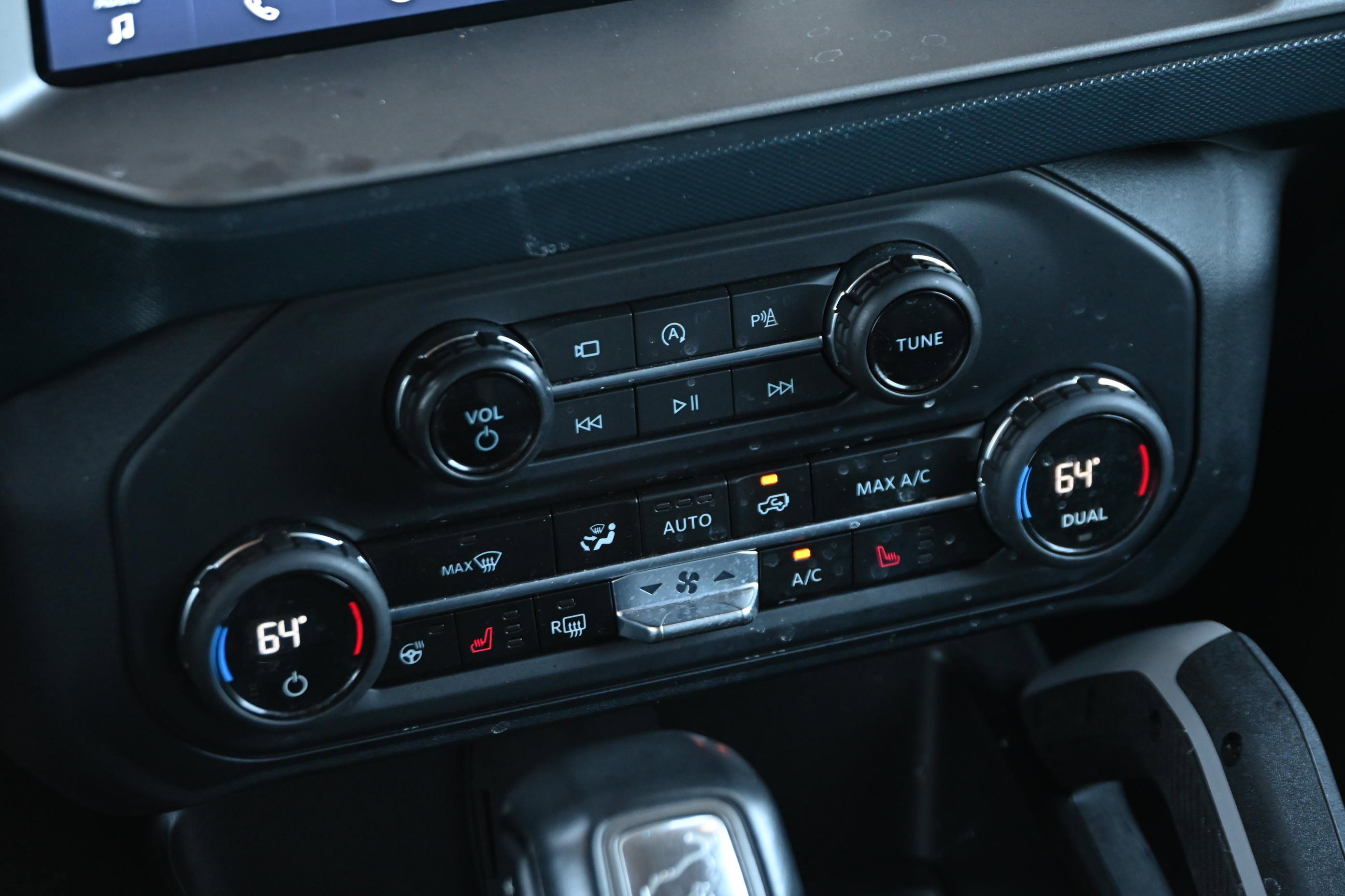 Used 2023 Ford Bronco Outer Banks AWD/4WD image 21