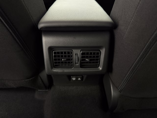 New 2026 Toyota Camry LE FWD image 32