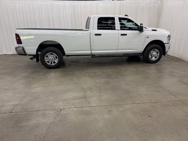 New 2025 RAM 3500 Tradesman image 30