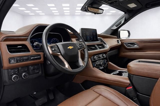 Used 2021 Chevrolet Tahoe High Country w/ Premium Package AWD/4WD image 16