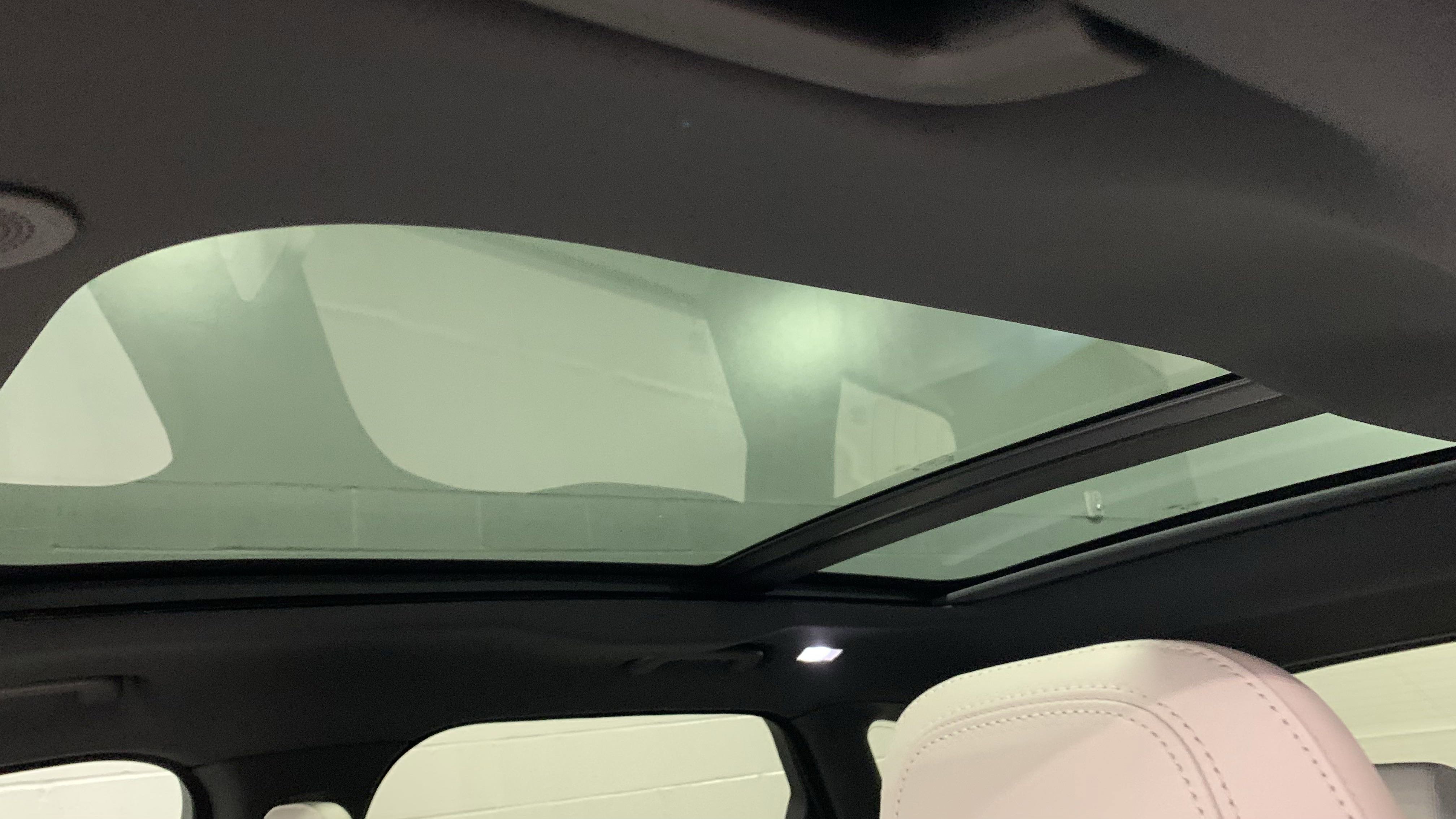 Used 2026 Jaguar F-PACE R-Dynamic S image 15