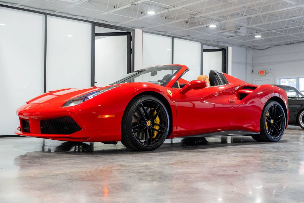 Used 2018 Ferrari 488 Spider RWD image 20