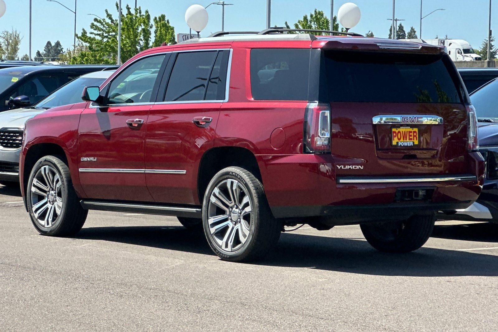 Used 2018 GMC Yukon Denali w/ Denali Ultimate Package AWD/4WD image 6