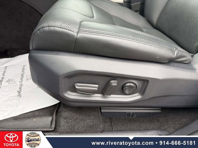 Used 2023 Toyota Tundra Limited image 14