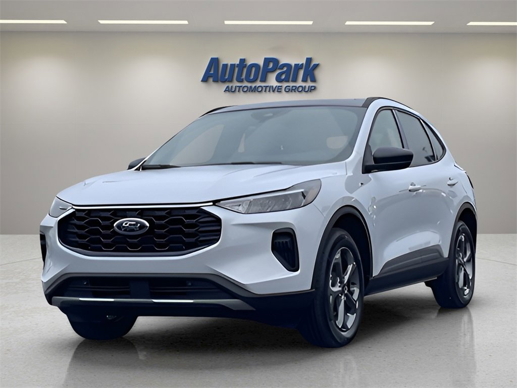 New 2025 Ford Escape ST-Line w/ Tech Pack #1 image 3